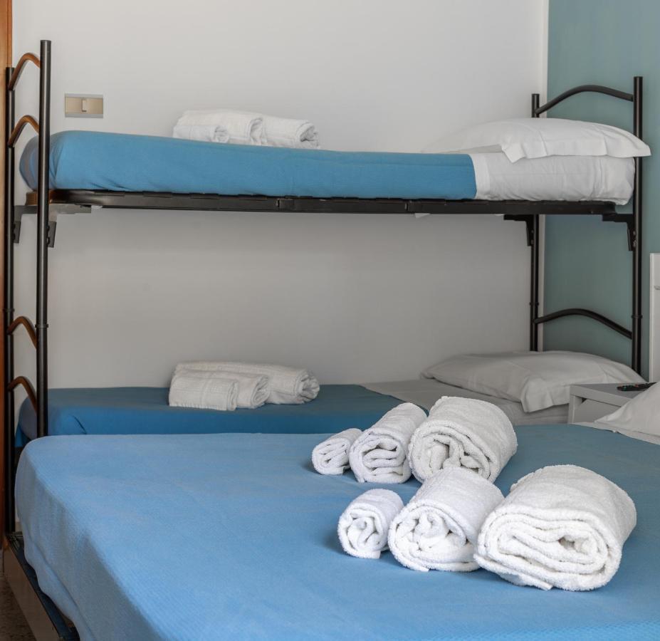 Hotel Villa Maris Rimini Ngoại thất bức ảnh